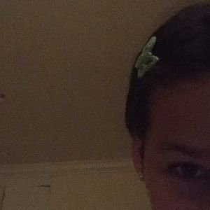 Meet your Posher, Raena